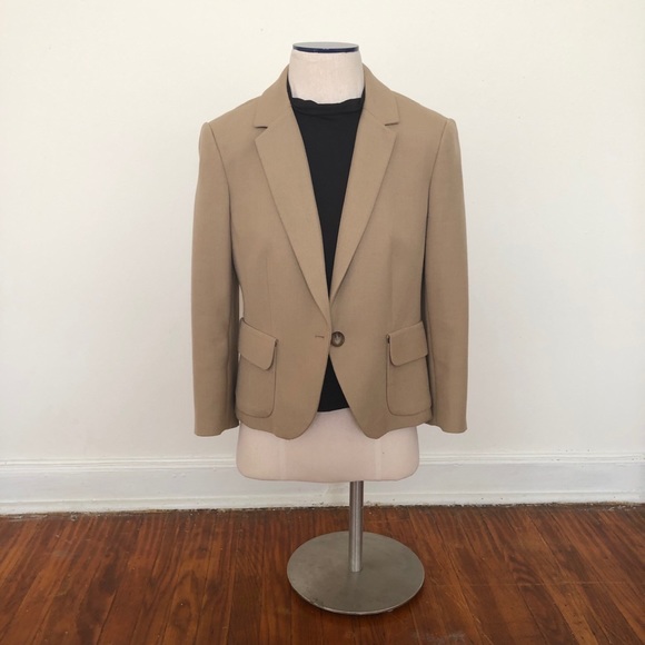 Blazer - Picture 9 of 10